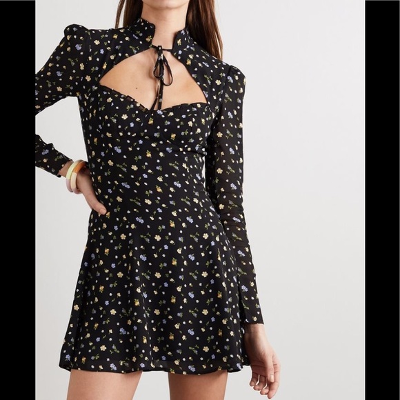 Reformation Dresses & Skirts - NWT Reformation Vivianne dress Size 6